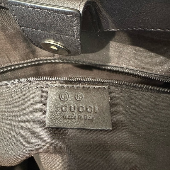 Gucci Handbag - Picture 6 of 16